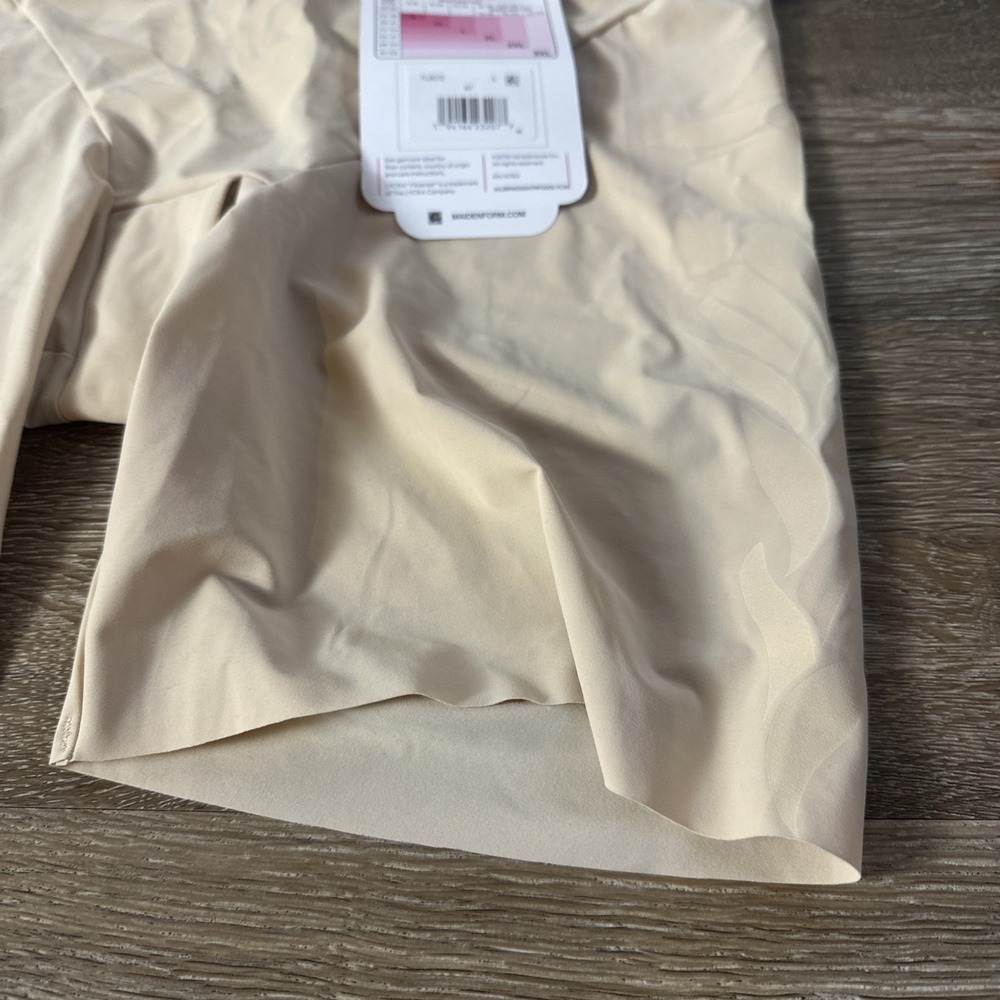 Maidenform Flexees Shapewear L High Waist Thigh Slimmer Sculpt Ultra Firm - Picture 4 of 5